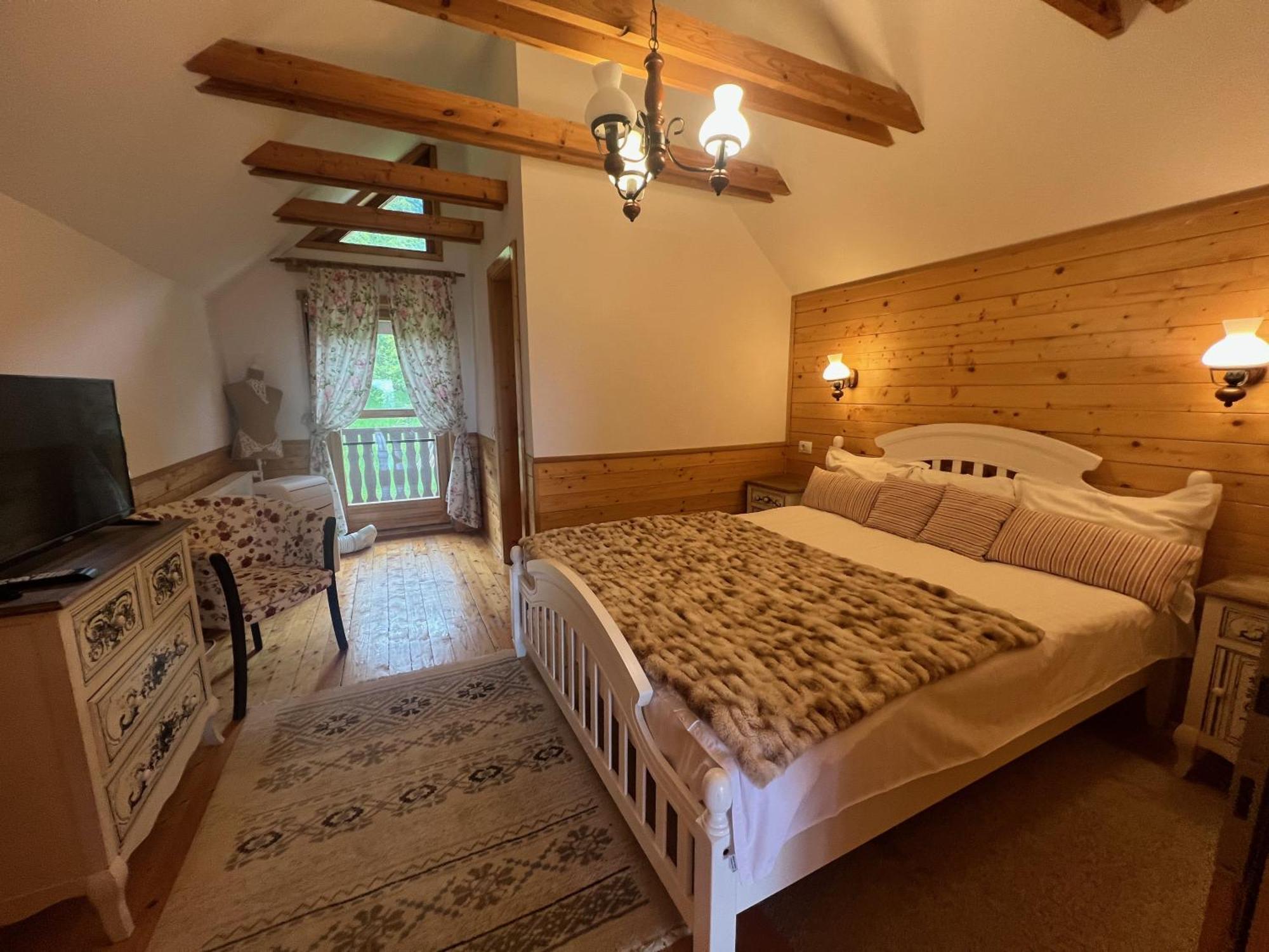 Carpathian Log Home Bran  Extérieur photo